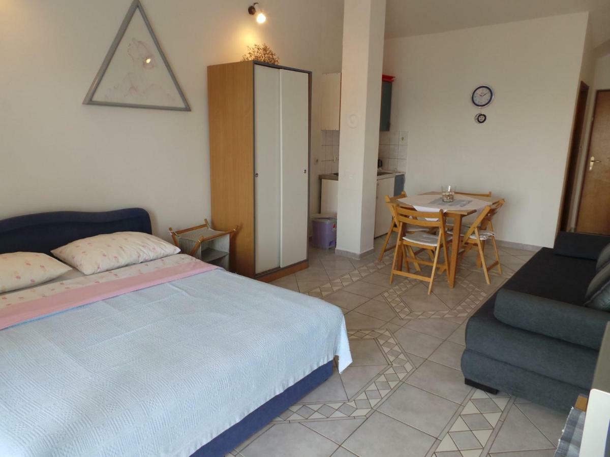 Apartmani Vjera Ribarica Εξωτερικό φωτογραφία